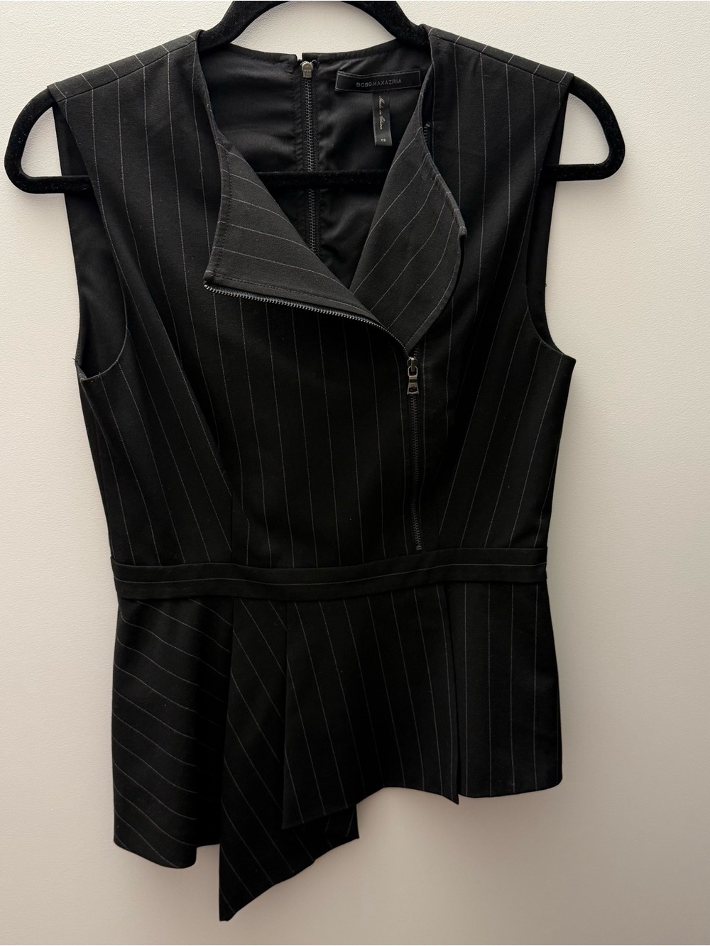 BCBGMAXAZRIA Black Pinstripe Asymmetrical Zip Vest